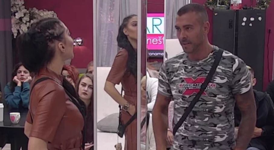 "MAJU JE STIGLA KARMA ZA CARA I JANJUŠA" Uroš Ćertić prokomentarisao raskid Marinkovićeve i Bilala