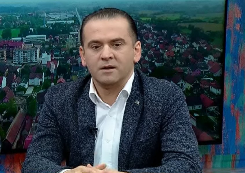 MILIĆEVIĆ PODNOSI OSTAVKU U SDS Razlog katastrofalan izborni rezultat: "To bi trebalo da uradi i Mirko Šarović"! Evo na koga bi prešla stranačka vlast