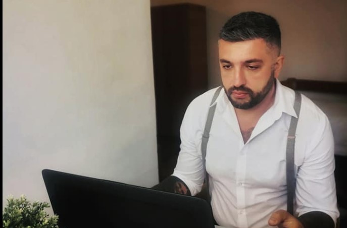 ON JE MUSLIMAN, ONA SRPKINJA... Eldar i Milena su nakon 28 godina saznali da su brat i sestra (FOTO)