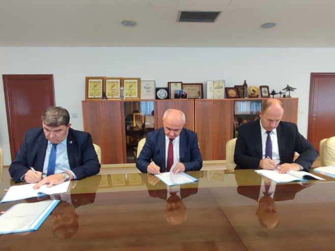 INVESTICIJA VRIJEDNA VIŠE OD 84 MILIONA KM Potpisan Ugovor o koncesiji za izgradnju solarne fotonaponske elektrane "Trebinje 2"