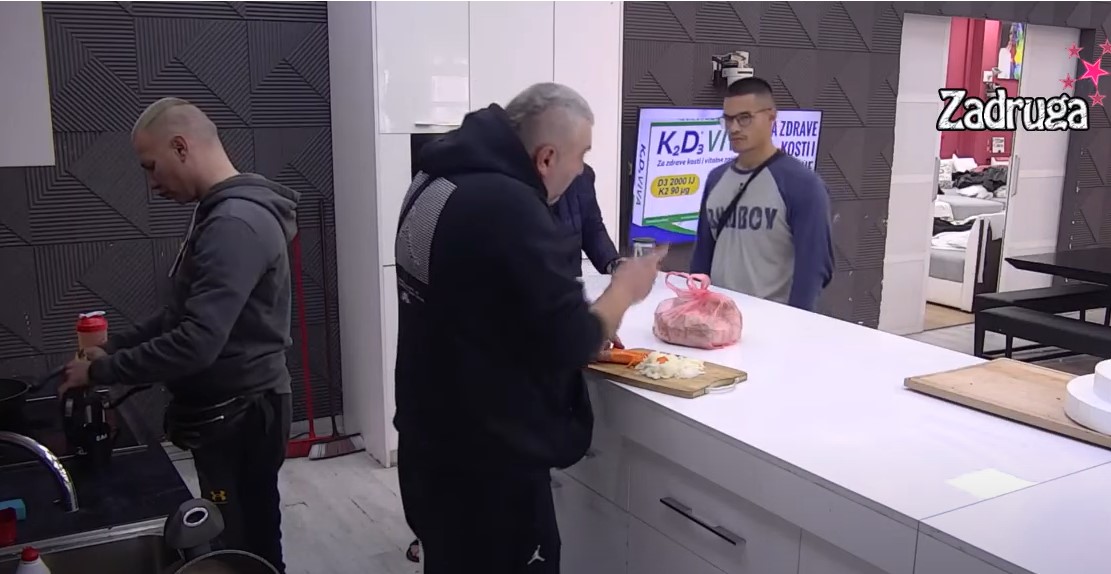 "TI SI NAJNELOGIČNIJA OSOBA U UNIVERZUMU" Miki objasnio Bebici da je mutniji od Dunava, pa se zamjerio Brendonu! (VIDEO)
