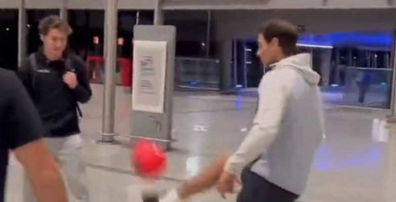 I NADALA TRESE FUDBALSKA GROZNICA Na aerodromu činio fudbalske čarolije  (VIDEO)