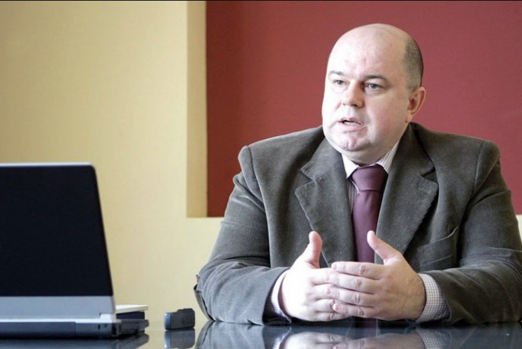 ZAŠTO NE BI TREBALO "RASPAKIVATI" DEJTONSKI MIROVNI SPORAZUM? Profesor Milan Blagojević: Dejtona se treba striktno pridržavati, samo tako se omogućava poštovanje BiH kao države