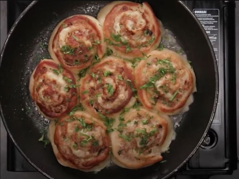 SAVRŠENO UKUSNO I IZDAŠNO Rolnice s mlJevenim mesom (RECEPT+VIDEO)