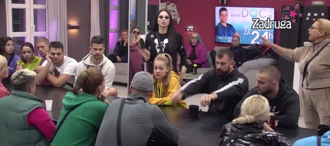 MAJA I DALJE PROTIV UROŠA! Milica stala na stranu zadrugarke, pa se dotakla Sofije Une! Zorica potkačila Veselinovićku (VIDEO)