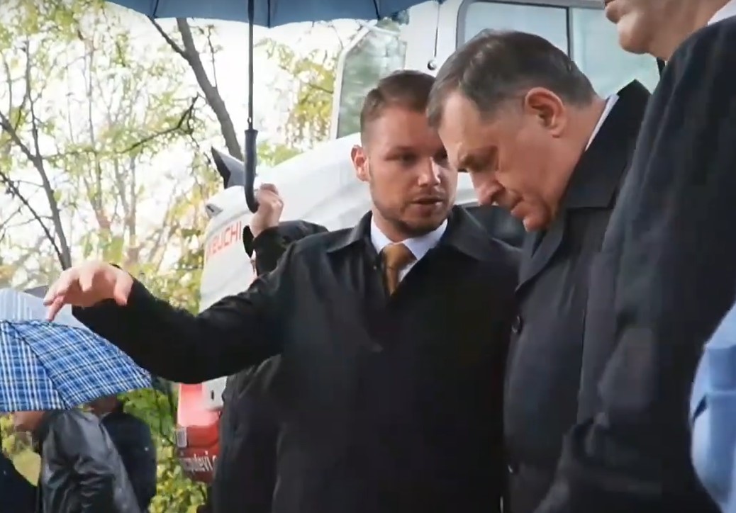 "NA OVIM DOGAĐAJIMA SAM MILIN ČOVJEK" Stanivuković i Dodik pružili jedan drugom ruku saradnje zarad velikih budućih projekata (FOTO)