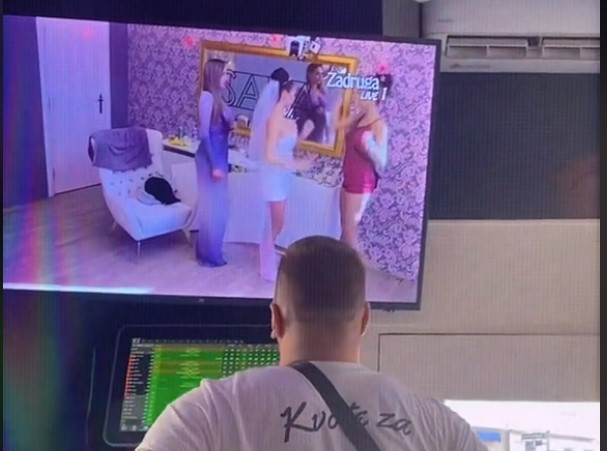 JANJUŠ IZ DIJASPORE PRATIO SVADBU BILALA I MAJE Bivšeg zadrugara izgleda "zažigalo" na lijevoj strani - prisjetio se emotivnih momenata provedenih sa Marinkovićevom (VIDEO)