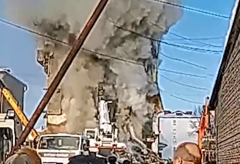 SNAŽNA DETONACIJA ODJEKNULA NA JUGOISTOKU RUSIJE Od posljedica eksplozije gasa poginulo troje djece (VIDEO)