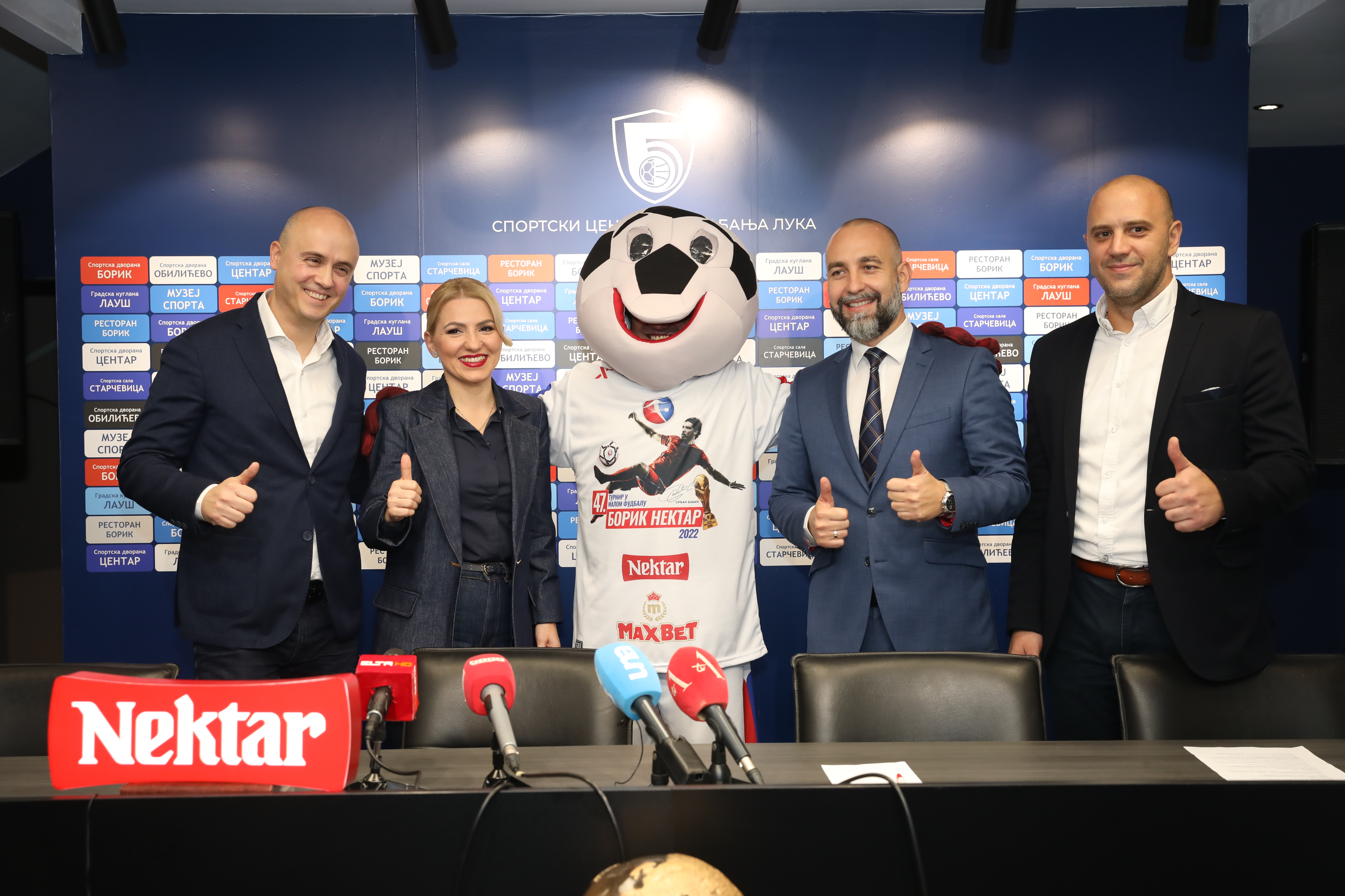 TURNIR U MALOM FUDBALU Za najbolju ekipu nagrada 20.000 KM, organizovano i gledanje utakmica "Katar u Boriku" (FOTO)