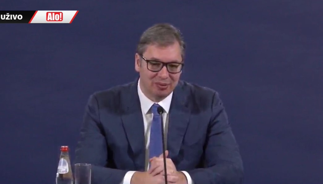 "TO ŠTO SI REKAO O KOSOVU OSTAĆE U SRCIMA NAŠIH GRAĐANA" Vučić o češkom predsjedniku - "Zeman pokazao hrabrost kakvu niko nije"