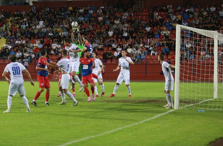 DERBI ŽELJE I BORCA NA "GRBAVICI": "Ako ispoštuju dogovor iz svlačionice, mogu pobijediti"