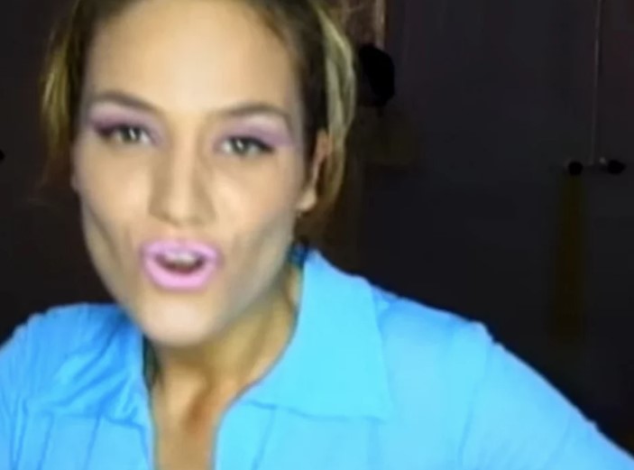 BOMBA DEVEDESETIH Gdje je danas i šta radi popularna "ajkula" Ella B?