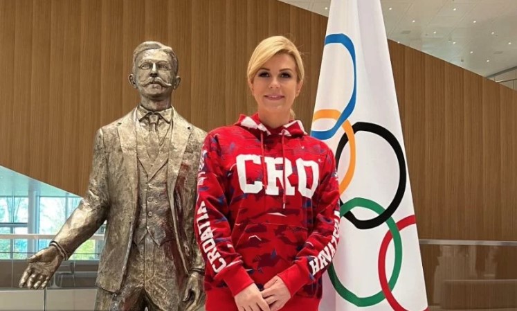 KOLINDA U SVOM STILU Poslala moćnu poruku podrške hrvatskim fudbalerima (FOTO)