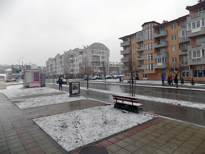 TEŠKA NESREĆA U SARAJEVU Povrijeđene tri osobe, obustavljen saobraćaj