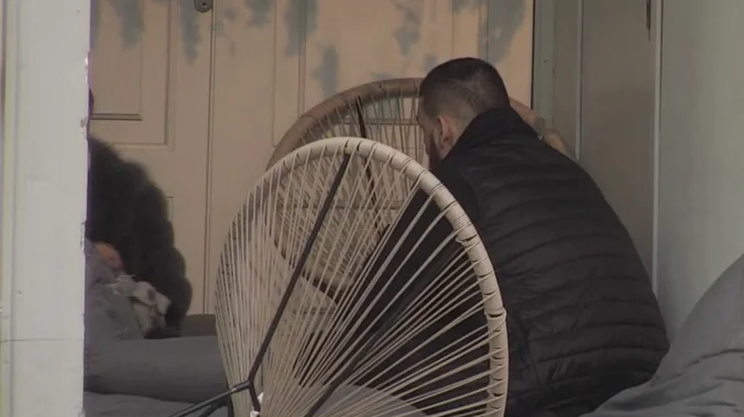 PUCA LJUBAV PO ŠAVOVIMA Anita u delirijumu, ne može više da podnese Zolu: "Izazivaš agresiju u meni" (VIDEO)