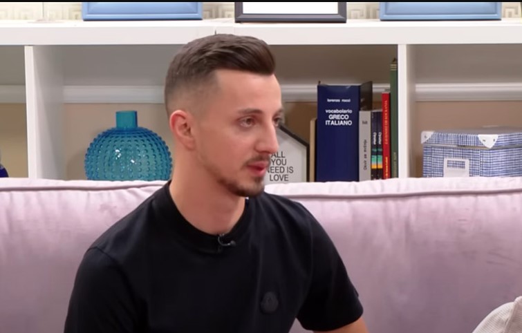 ZVEZDA GRANDA ZBOG BAKTERIJE ZAVRŠILA U KOLICIMA Otkrio kako je osjetio da se u njegovom tijelu nešto dešava