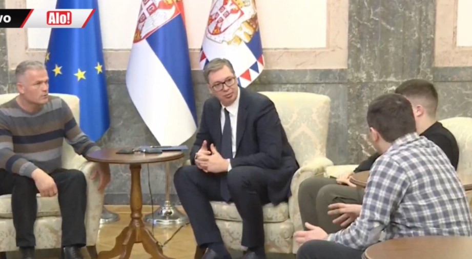 VUČIĆ SE SASTAO SA PETROVIĆEM: "Koliko je vama bilo teško, nama je zbog nemoći bilo još teže"