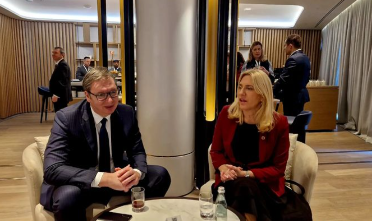 Vučić objavio fotografiju iz Tirane, a onda otkrio sa kojom političarkom mu je razgovor najdraži