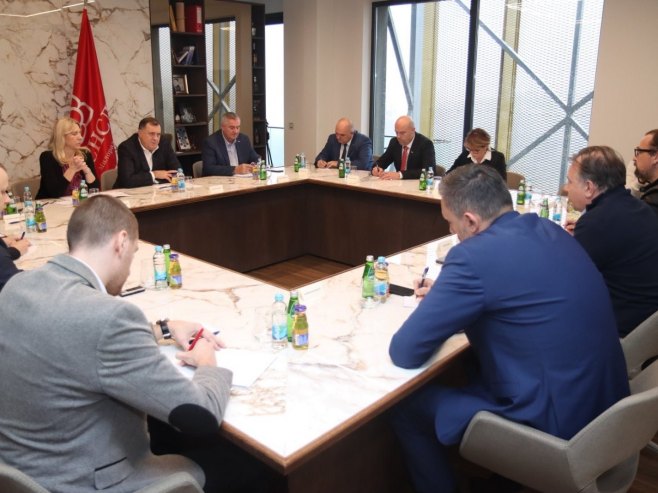 FORMIRANJE VLASTI NA NIVOU BiH Sastanak SNSD-a i "osmorke" (FOTO)