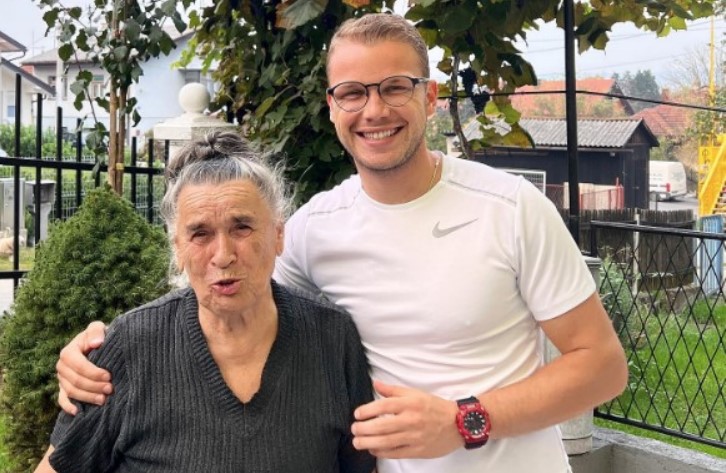 GRADONAČELNIK BANJALUKE ČUVA TRADICIJU To me je naučila moja baka, a ja prenosim na nove generacije naše porodice (FOTO)