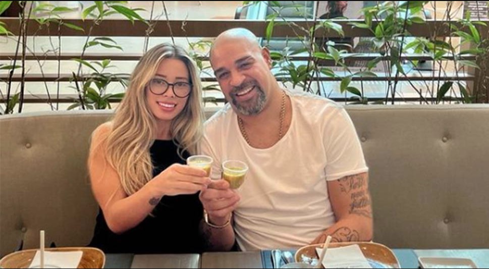 MUNDIJAL RASTURIO BRAK PROSLAVLJENOM FUDBALERU Adrijano se razveo nakon svega 24 dana braka
