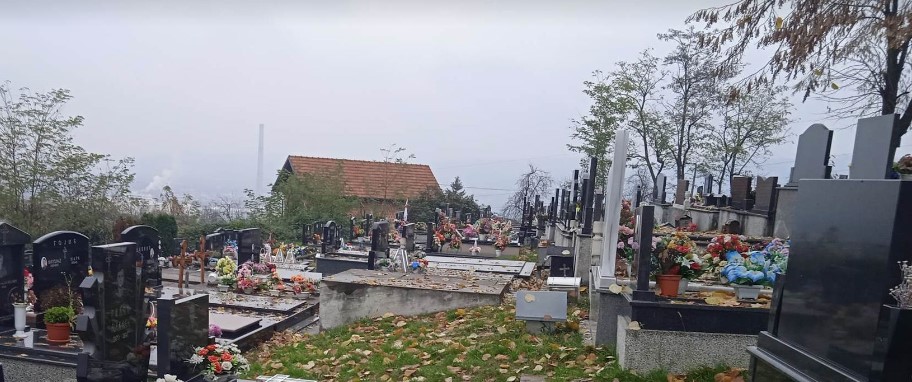 PRIZOR ŠOKIRAO GRAĐANE Obješeno tijelo nađeno pored lokalnog groblja