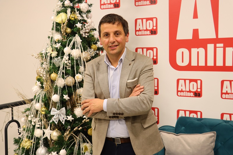 ONA JE UKRALA NJEGOVO SRCE! Vukanović nam je potvrdio da se ženi sljedeći mjesec, pa otkrio detalje o izabranici: Fino mi je... (FOTO)
