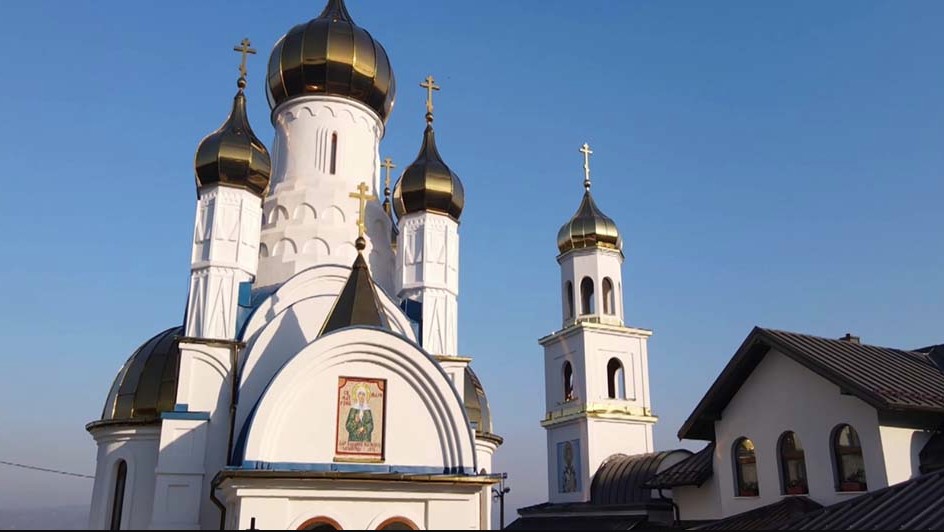 RITEŠIĆ KOD DOBOJA IMA SVOG PUTINA Manastir Matrone Moskovske ima posebnu priču: "Malo smo skučeni, ali je srce veliko"