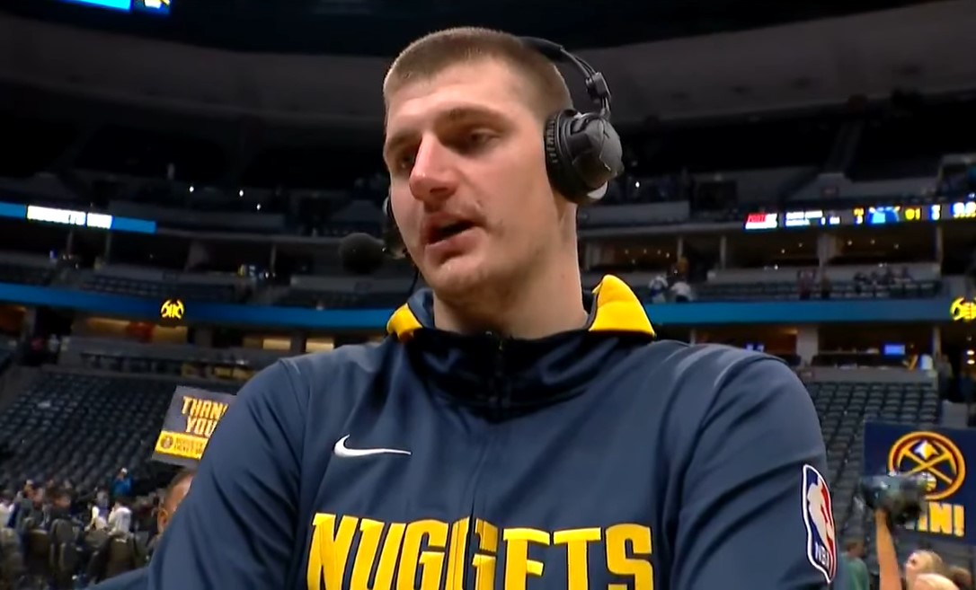 JOKIĆ NE MOŽE BAŠ SVE SAM Bruklin iznenadio Denver