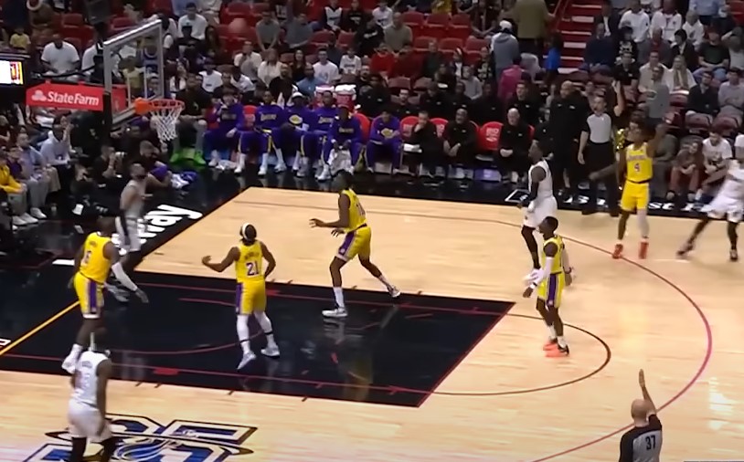 LEBRON RAZOČARAO Lejkersi nastavili sa lošim partijama