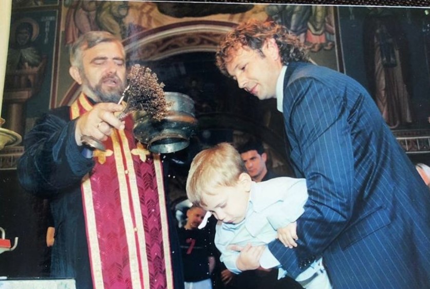 FILIP SE OPROSTIO OD KUMA Sin Dekija Stankovića objavio fotografiju sa krštenja na kojoj ga Siniša Mihajlović drži u naručju (FOTO)