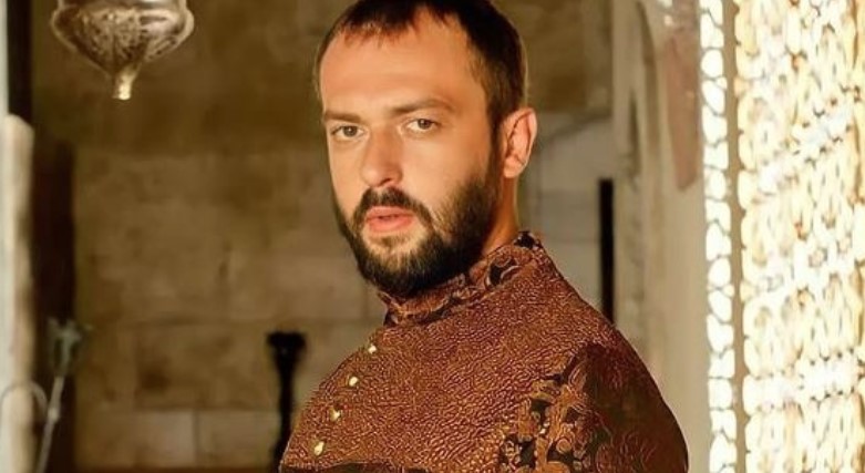 SJEĆATE LI SE IBRAHIM-PAŠE IZ SERIJE "SULEJMAN VELIČANSTVENI" Pogledajte kako danas izgleda popularni turski glumac (FOTO)