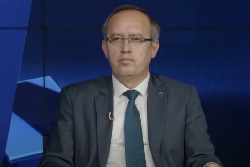 "ONI SU ANARHISTI I LICEMJERI" Hoti žestoko o Osmanijevoj, Kurtiju i ulozi SAD-a na KiM
