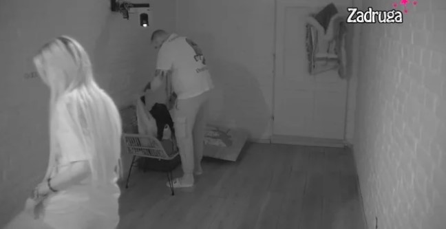 OD SJAJA DO OČAJA! Car riješio da se se distancira od Aleks, nećete vjerovati šta je uradio (VIDEO)