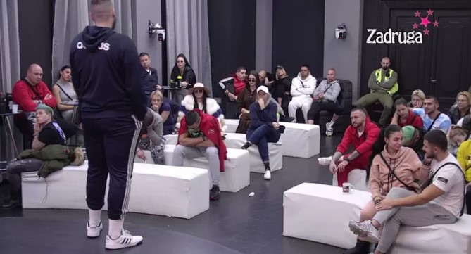 "VOLJEĆE ME DO KRAJA ŽIVOTA" Zola siguran da je Marijin krajnji cilj Bebicin novac: "Biće vaš batler, a ti ćeš me ostati željna!" (VIDEO)