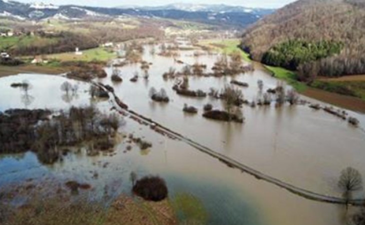 NARANDŽASTI METEOALARM U FBiH Rastu vodostaji Bosne, Vrbasa, Une i Sane (VIDEO)