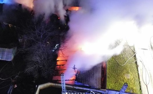 UZNEMIRUJUĆE SCENE U SRBIJI Veliki požar i eksplozija, prema prvim informacijama nema povrijeđenih (VIDEO)