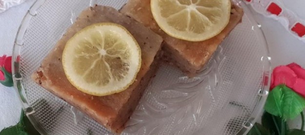 ZASLADITE DAN Posna baklava s rozen korama
