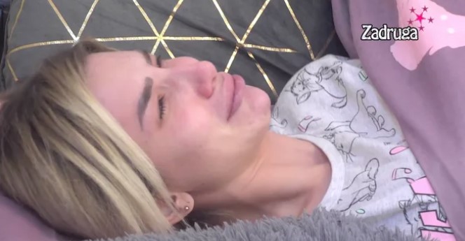 JECAJI ODZVANJAJU IZOLACIJOM! Aleksandri se duša lomi na milion dijelova, ne prestaje da plače poslije sukoba sa Carem (VIDEO)