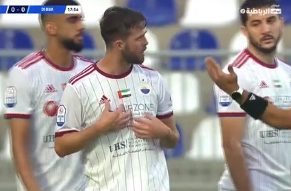 MOMENTALNO "POCRVENIO" Pjanić udario protivnika đonom u prsa (VIDEO)