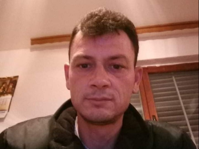 DOBIO OTKAZ NA POSLU DOK SE BORIO SA KARCINOMOM Slavko Starčević otkrio da ima rak pluća, ostao bez posla, za liječenje mu treba hiljade maraka