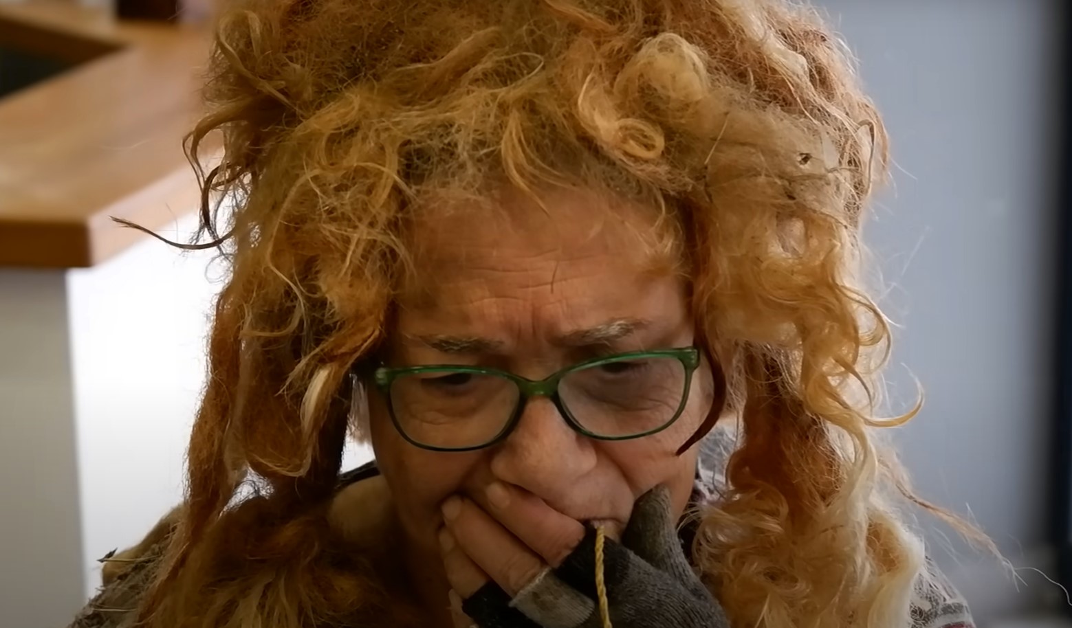 JEDAN DOBRI ČOVJEK PROMIJENIO JOJ JE ŽIVOT Ljudi su je vrijeđali, kosa joj je bila prljava i sva u dredovima! Sada je neprepoznatljiva