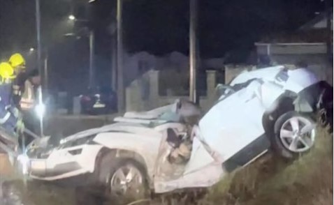 STRAVIČAN UDES KOD JAGODINE Nastradali muškarac i žena, automobil potpuno zgužvan