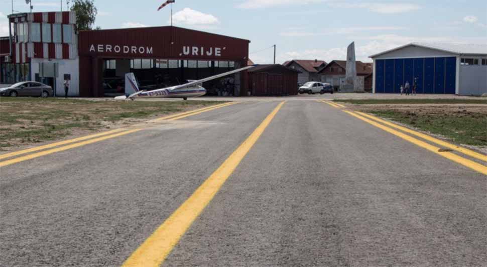 TRAGEDIJA POTRESLA PRIJEDOR Pao avion kod Aerodroma, dvije osobe stradale