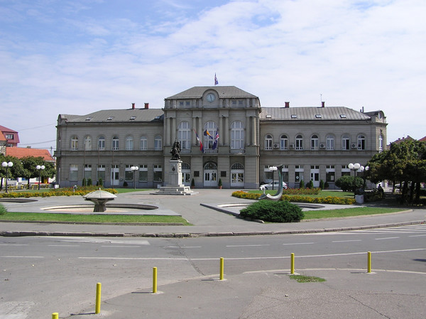 ZA SMRT NAVIJAČA 18 GODINA ZATVORA Pravosnažno osuđeno dvanaest učesnika tuče