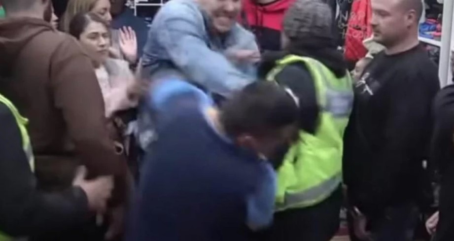 HAOS U ZADRUZI Filip Car krvnički nasrnuo na Bebicu, slijedi diskvalifikacija