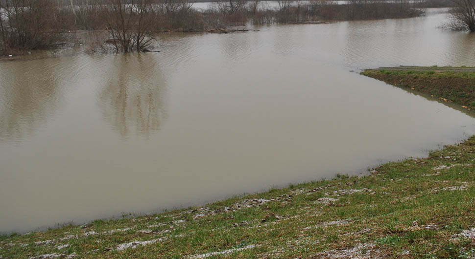 ALARMANTNO U GRADIŠCI Vodostaj Save premašio sedam metara
