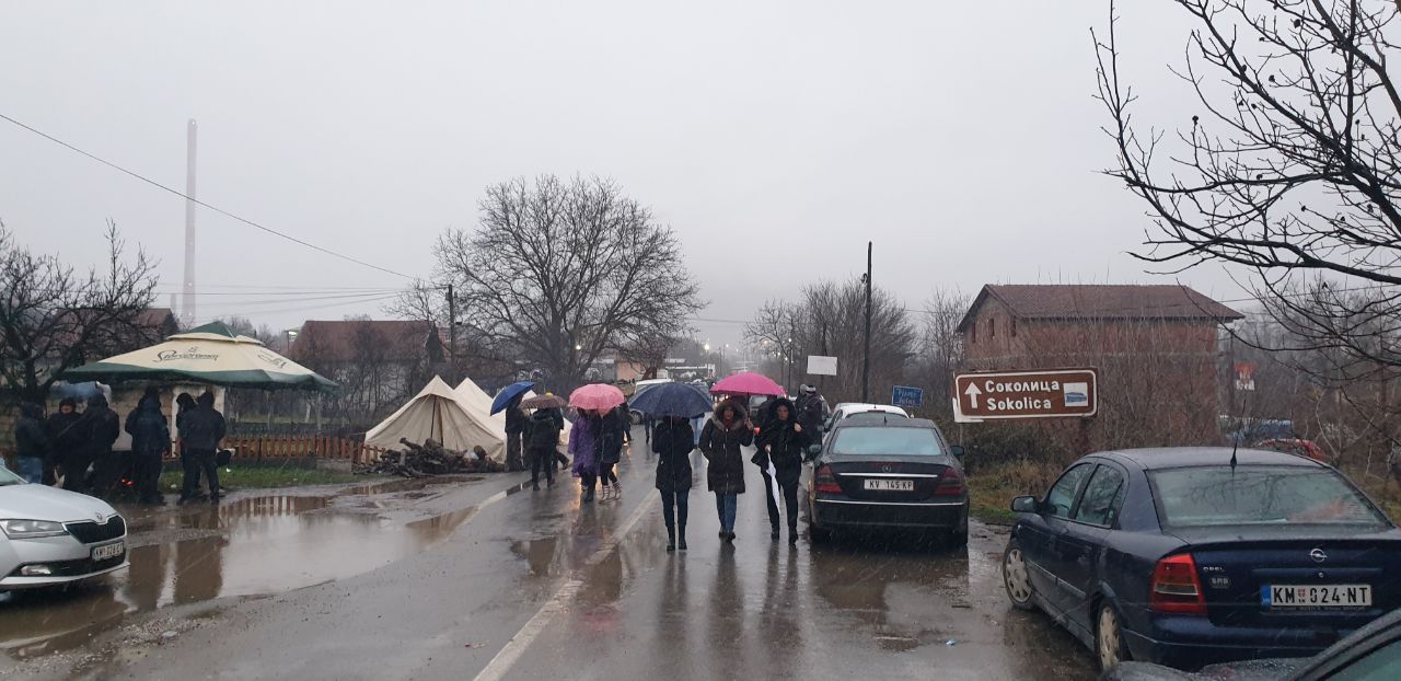 Sva vozila na KiM od danas moraju imati registracione naljepnice