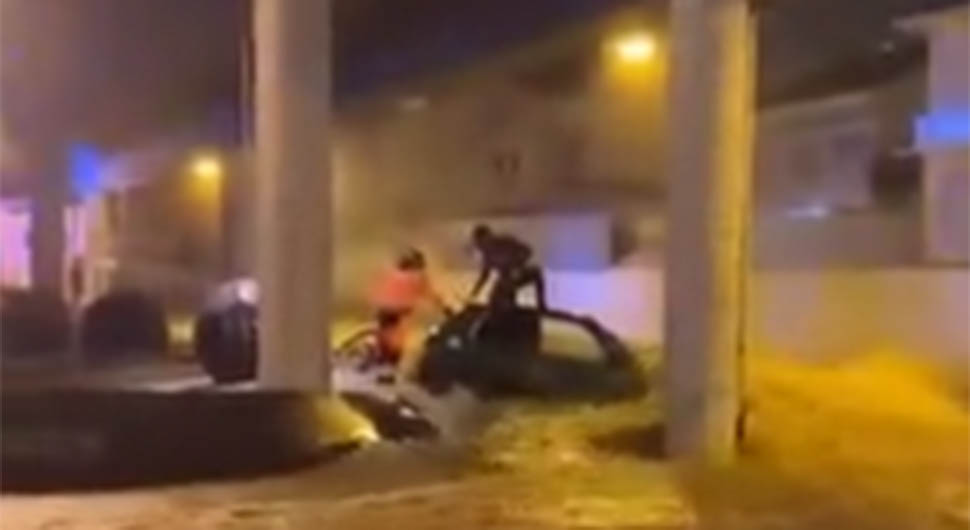PROGLAŠENO STANJE VISOKE PRIPRAVNOSTI Velike poplave u Lisabonu, poginula žena (VIDEO)
