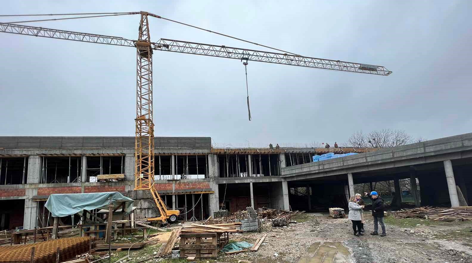 NOVA ŠKOLA U ADI POLAKO DOBIJA OBRISE! Šukalo: Radovi napreduju, biće prva moderna škola u gradu